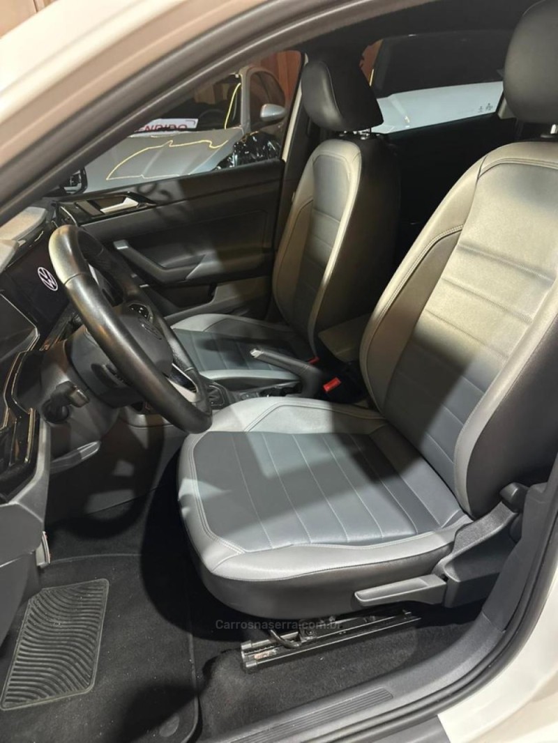 NIVUS 1.0 TSI HIGHLINE FLEX 4P AUTOMÁTICO - 2022 - LAJEADO