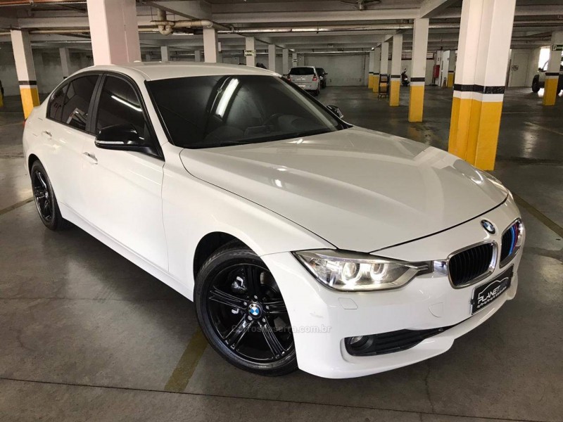 316I 1.6 SEDAN 16V TURBO GASOLINA 4P AUTOMATICO - 2014 - FARROUPILHA