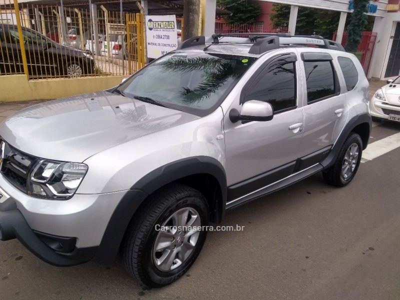 DUSTER 1.6 DYNAMIQUE 4X2 16V FLEX 4P AUTOMÁTICO