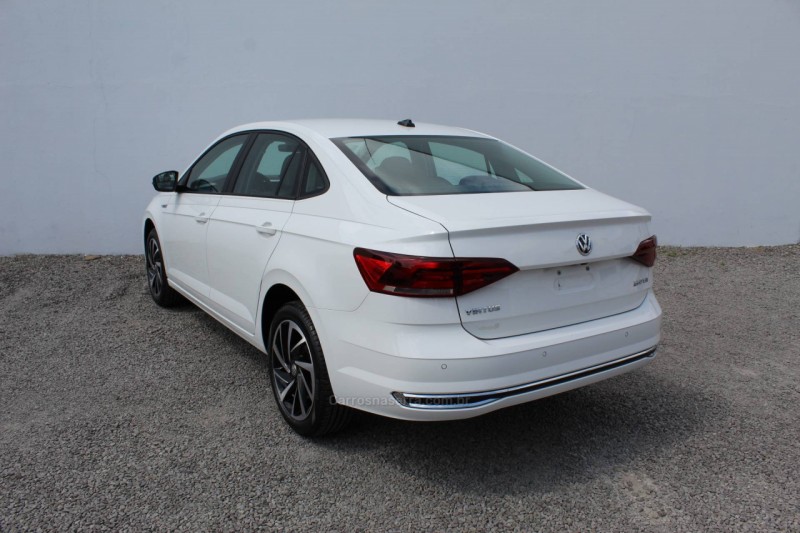 VIRTUS 1.0 200 TSI HIGHLINE AUTOMÁTICO - 2022 - FLORES DA CUNHA