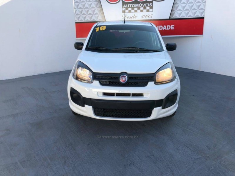 uno 1.0 evo attractive 8v flex 4p manual 2019 casca