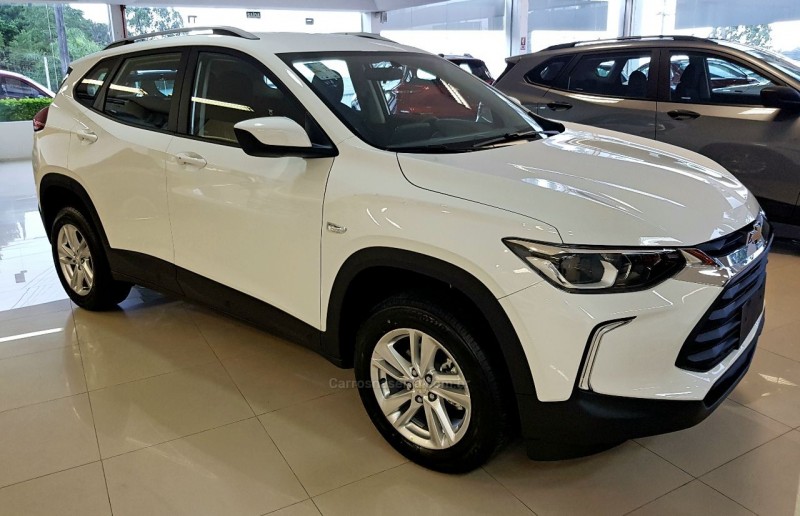 TRACKER 1.0 12V LT TURBO FLEX 4P AUTOMÁTICO - 2023 - BENTO GONçALVES
