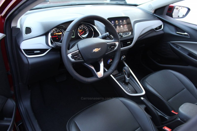 ONIX  1.0	PREMIER PLUS 12V TURBO FLEX 4P AUTOMÁTICO - 2022 - FLORES DA CUNHA