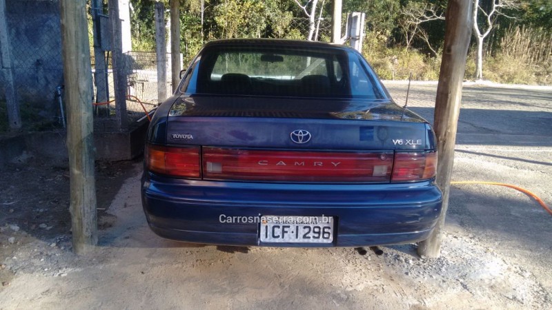 CAMRY 3.0 XLE V6 24V GASOLINA 4P AUTOMÁTICO - 1994 - BENTO GONçALVES