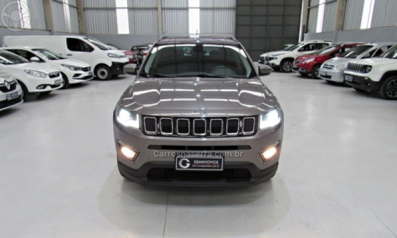 COMPASS 2.0 16V FLEX LONGITUDE AUTOMÁTICO