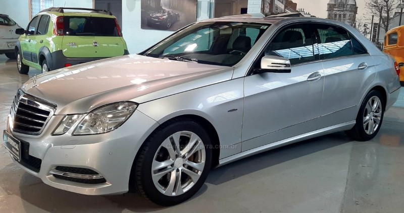 e 250 1.8 cgi avantgarde 16v gasolina 4p automatico 2011 caxias do sul