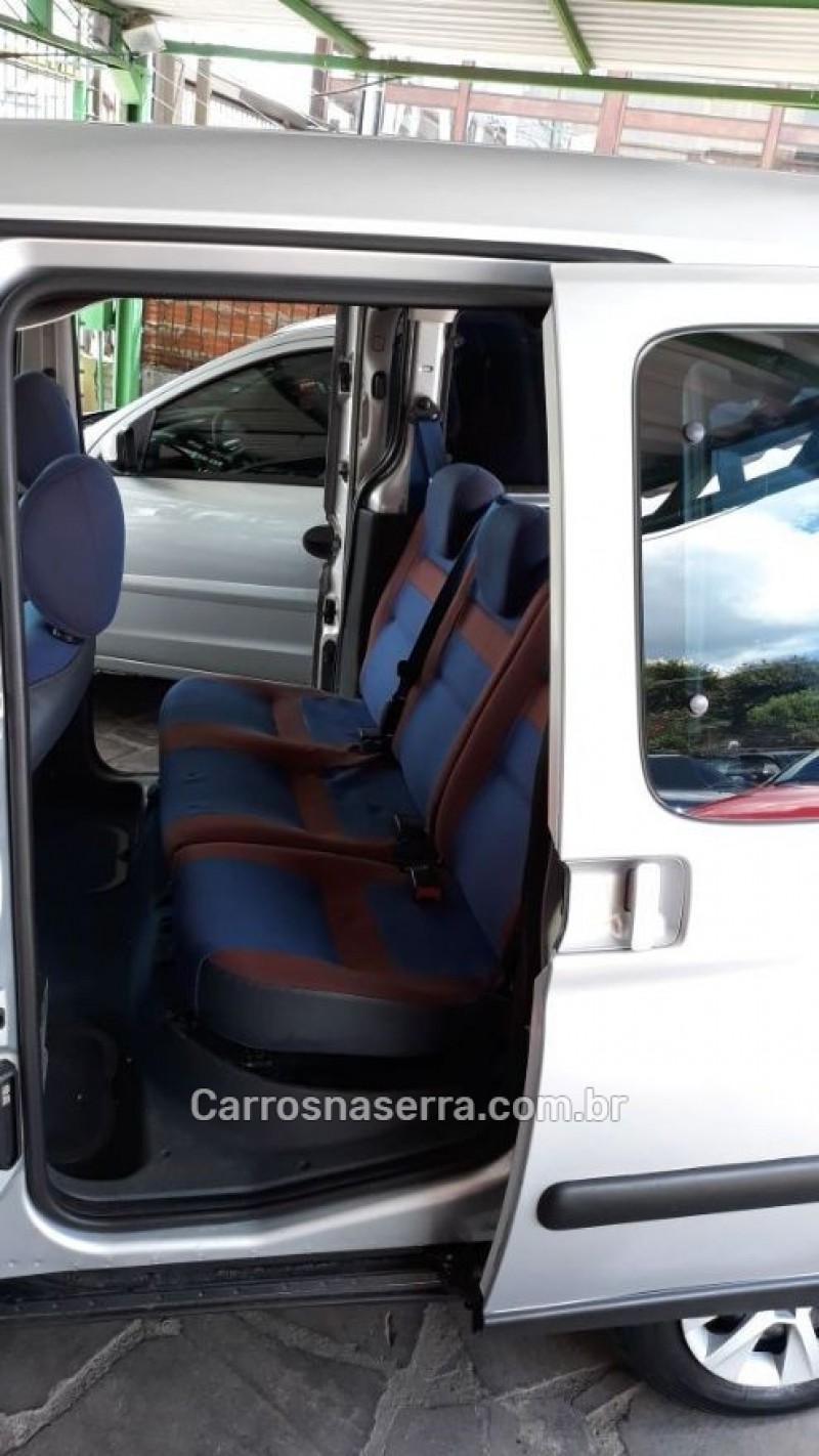 BERLINGO 1.8 I GLX MULTISPACE 8V GASOLINA 4P MANUAL - 2002 - CAXIAS DO SUL