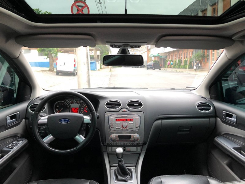 FOCUS 2.0 TITANIUM HATCH 16V FLEX 4P MANUAL - 2012 - BENTO GONçALVES