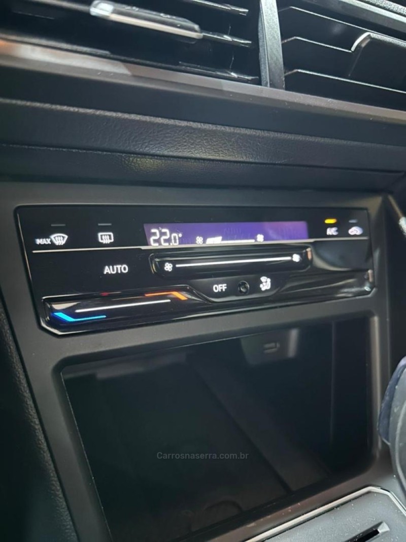 NIVUS 1.0 TSI HIGHLINE FLEX 4P AUTOMÁTICO - 2022 - LAJEADO