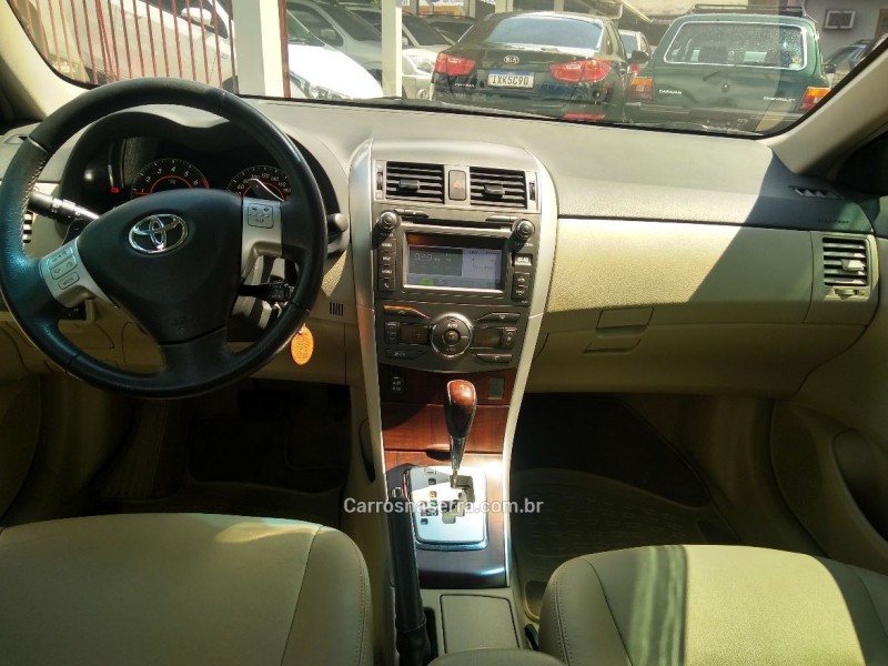 COROLLA 2.0 ALTIS 16V FLEX 4P AUTOMÁTICO - 2014 - DOIS IRMãOS