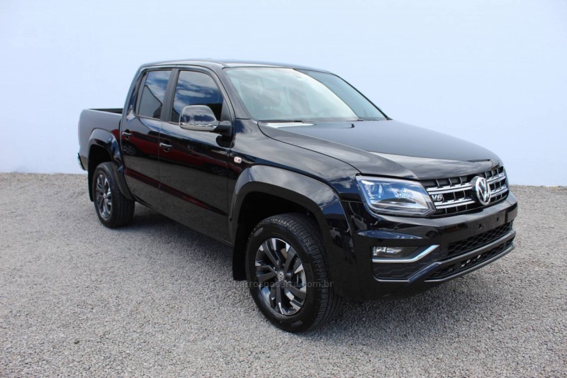 AMAROK 3.0 V6 TDI HIGHLINE CD DIESEL 4MOTION AUTOMÁTICO - 2022 - FLORES DA CUNHA