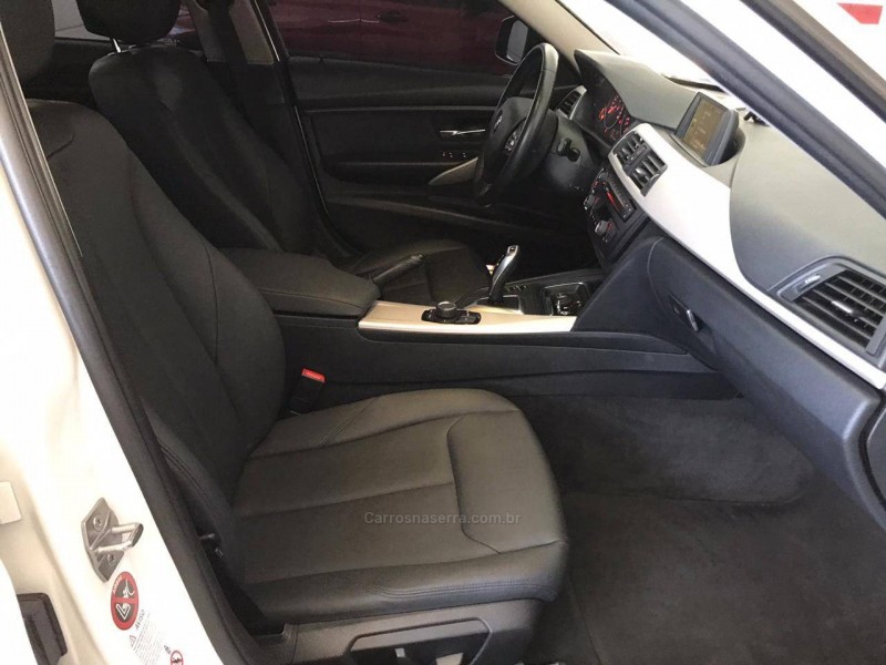 316I 1.6 SEDAN 16V TURBO GASOLINA 4P AUTOMATICO - 2014 - FARROUPILHA