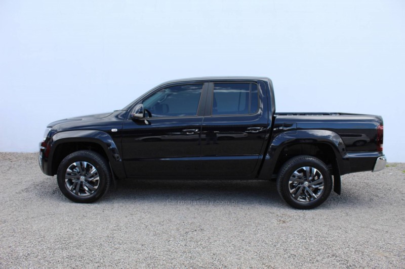AMAROK 3.0 V6 TDI HIGHLINE CD DIESEL 4MOTION AUTOMÁTICO - 2022 - FLORES DA CUNHA