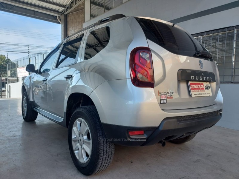 DUSTER 1.6 EXPRESSION 4X2 16V FLEX 4P MANUAL - 2019 - CAXIAS DO SUL