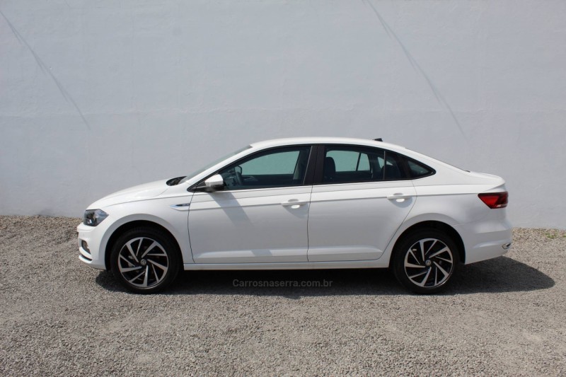 VIRTUS 1.0 200 TSI HIGHLINE AUTOMÁTICO - 2022 - FLORES DA CUNHA