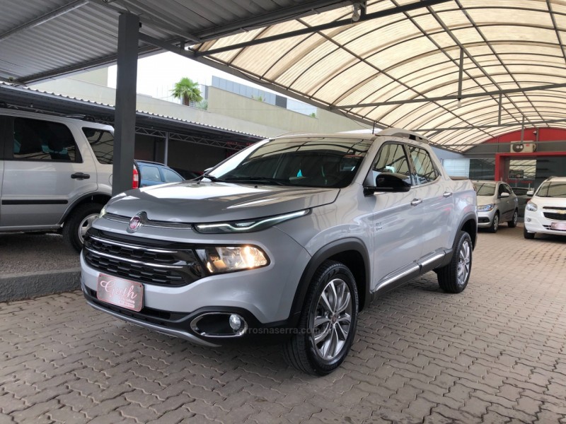 toro 2.0 16v turbo diesel volcano 4wd automatico 2019 bom principio
