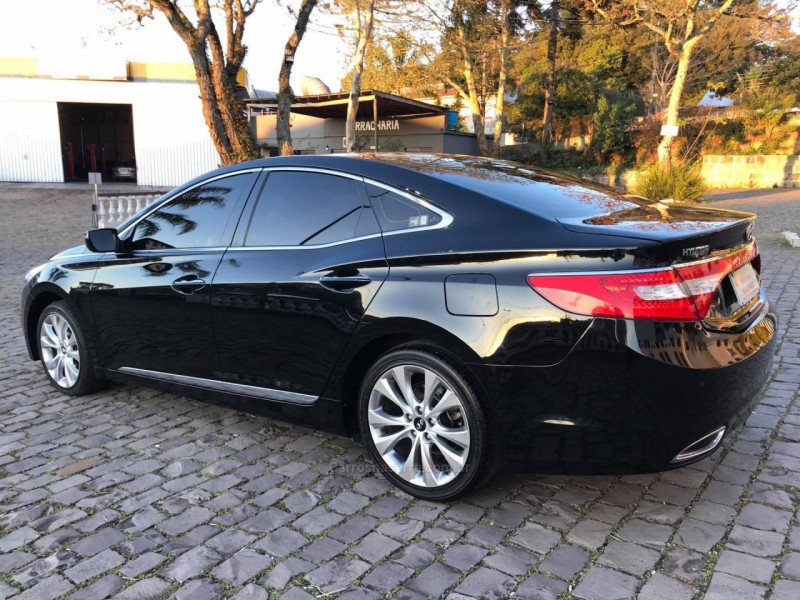 AZERA 3.0 MPFI GLS V6 24V GASOLINA 4P AUTOMÁTICO - 2012 - CAXIAS DO SUL