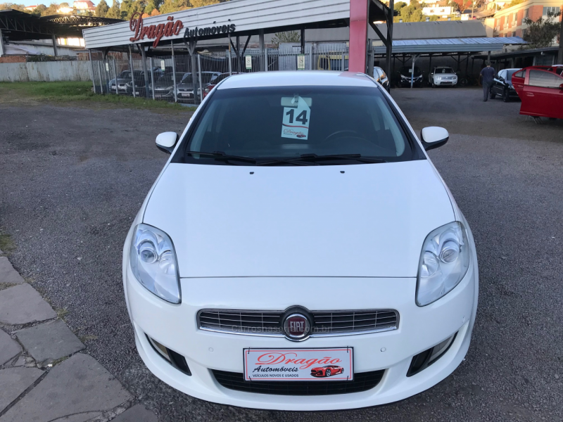 BRAVO 1.8 ESSENCE 16V FLEX 4P MANUAL - 2014 - CAXIAS DO SUL