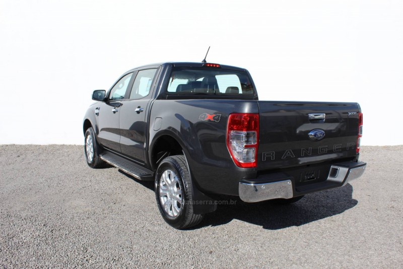 RANGER 3.2 XLT 4X4 CD 20V DIESEL 4P AUTOMÁTICO - 2022 - FLORES DA CUNHA