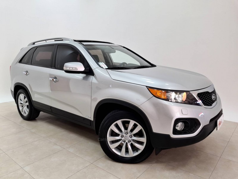 sorento 3.5 4x4 v6 24v gasolina 4p automatico 2013 santa cruz do sul