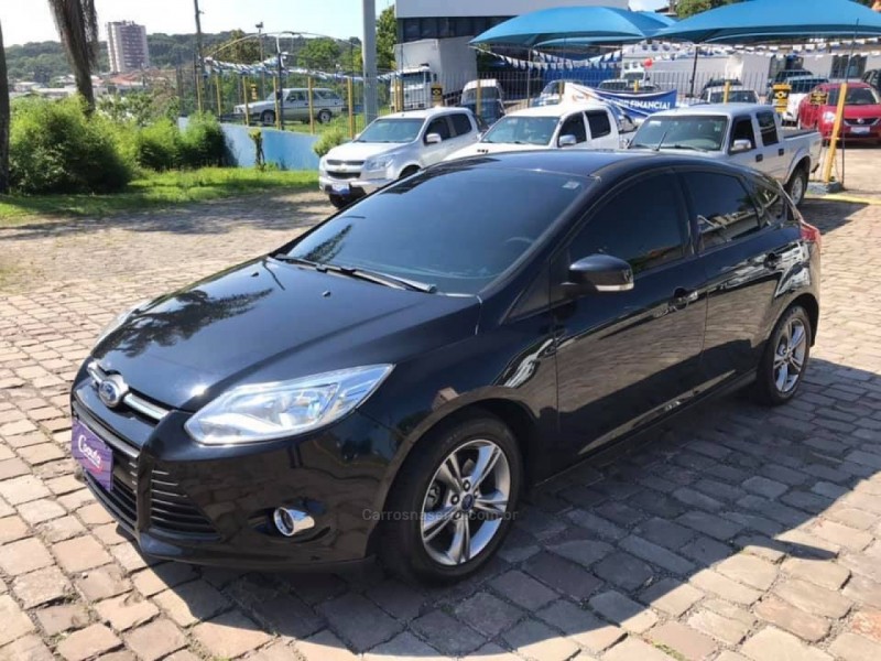 focus 1.6 s 16v flex 4p manual 2014 farroupilha