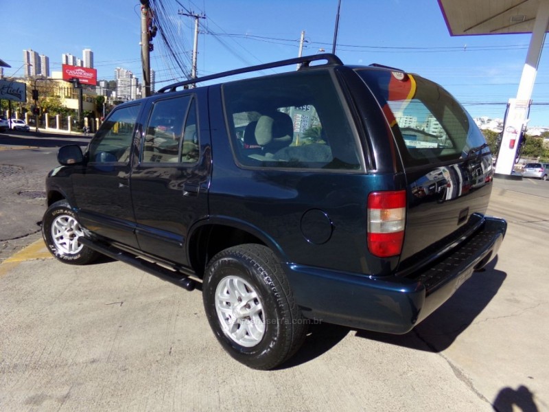 BLAZER 4.3 SFI DLX 4X2 V6 12V GASOLINA 4P MANUAL - 1999 - CAXIAS DO SUL