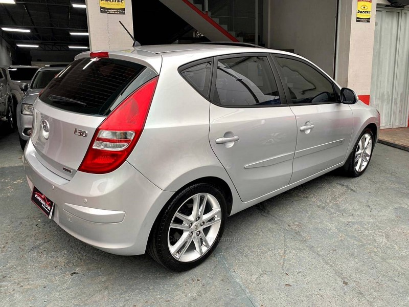 I30 2.0 MPI 16V GASOLINA 4P AUTOMATICO 2012 CAXIAS DO SUL Carros na Serra