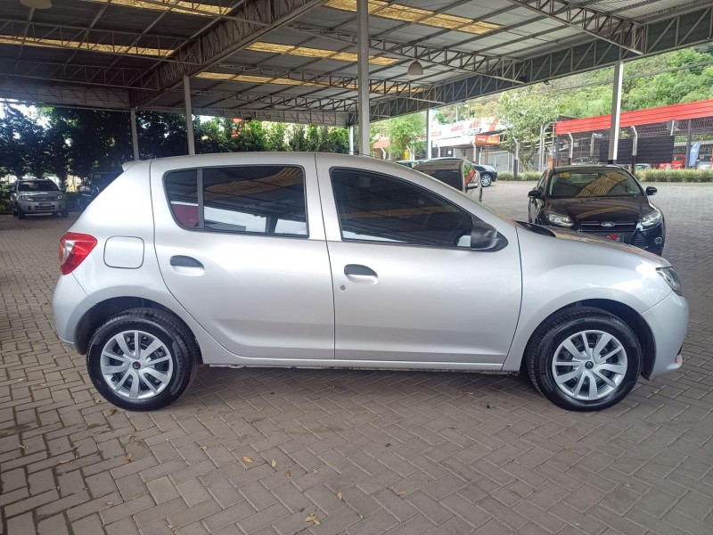 SANDERO 1.0 AUTHENTIQUE 12V FLEX 4P MANUAL - 2015 - CAXIAS DO SUL