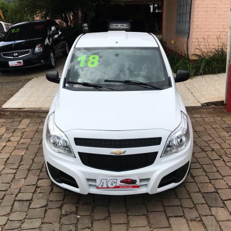 montana 1.4 mpfi ls cs 8v flex 2p manual 2018 casca