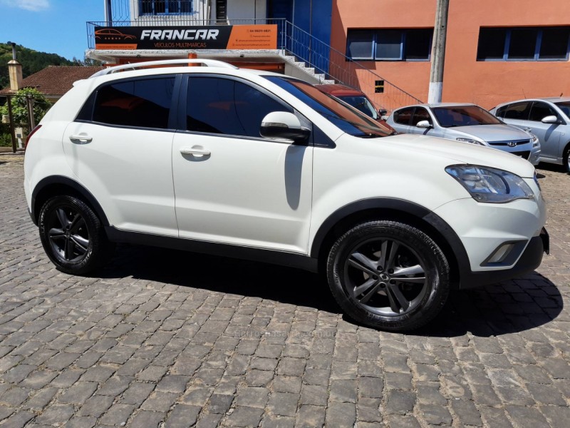 korando 2.0 gls 4x4 16v turbo diesel 4p automatico 2012 antonio prado