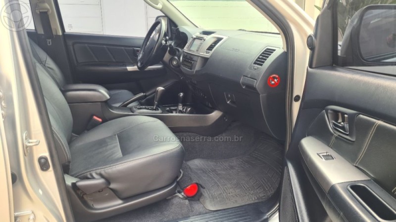 HILUX 3.0 SRV TOP 4X4 CD 16V TURBO INTERCOOLER DIESEL 4P AUTOMÁTICO - 2014 - BENTO GONçALVES