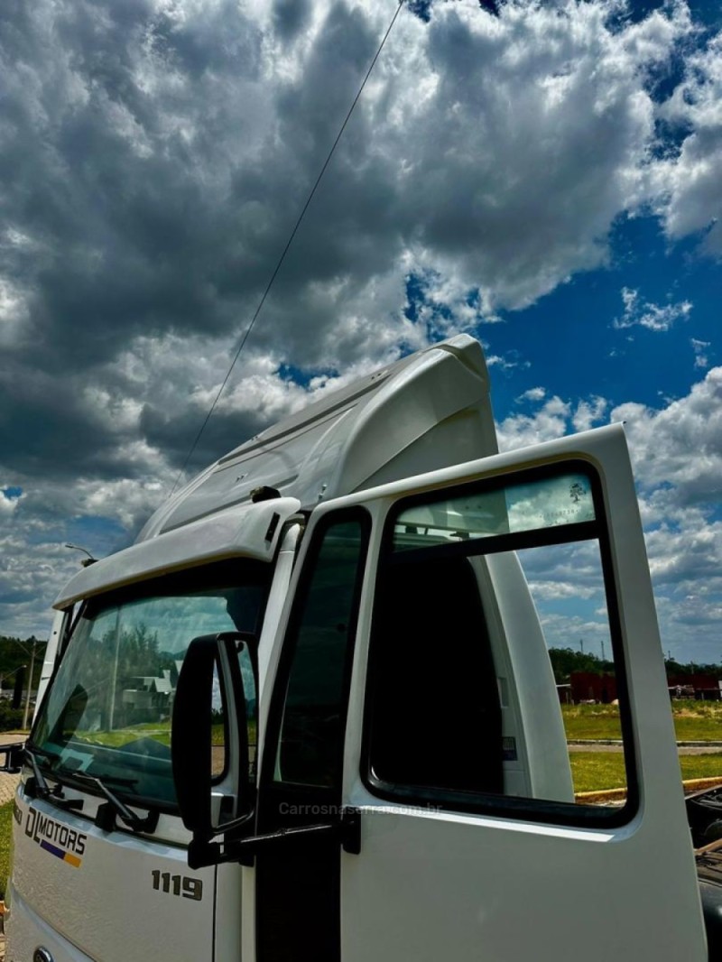 CARGO 1119 TURBO - 2018 - LAJEADO