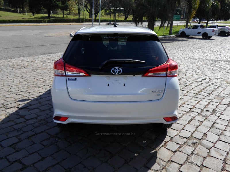 YARIS 1.5 16V FLEX XS MULTIDRIVE - 2023 - FLORES DA CUNHA