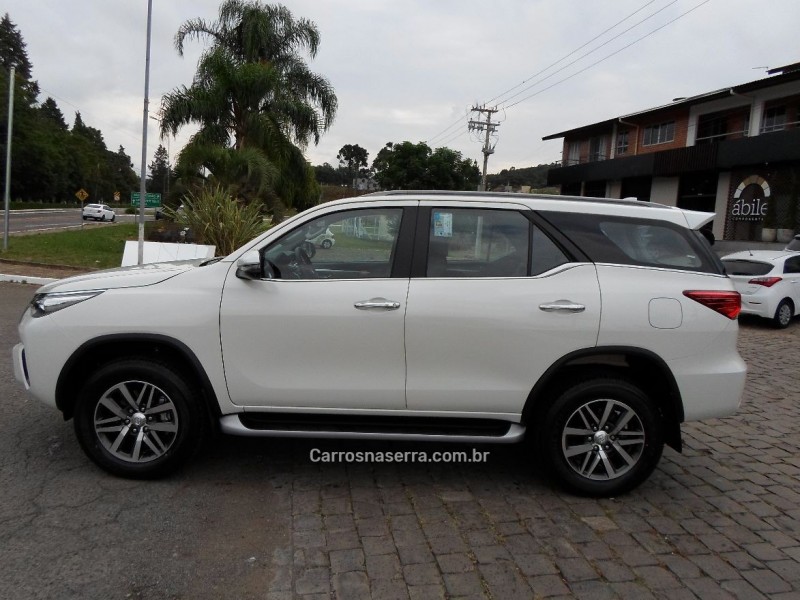 HILUX SW4 2.8 SRX 4X4 16V TURBO INTERCOOLER DIESEL 4P AUTOMÁTICO - 2022 - FLORES DA CUNHA