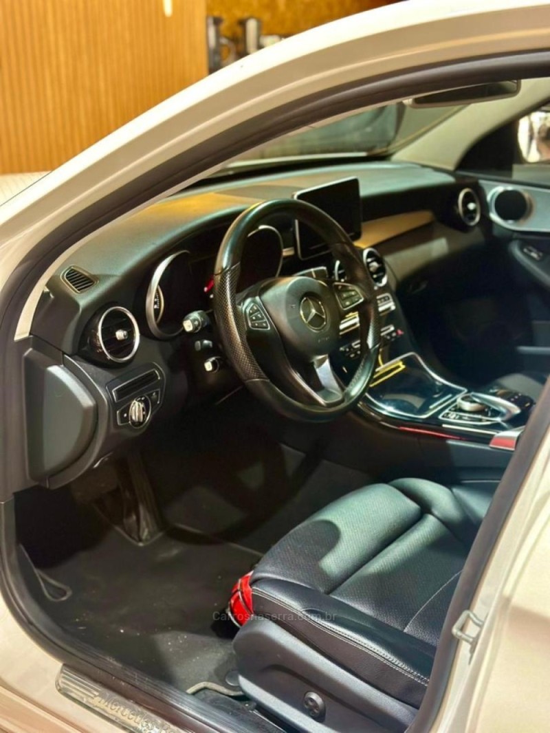 C 200 2.0 CGI AVANTGARDE 16V GASOLINA 4P AUTOMÁTICO - 2015 - LAJEADO
