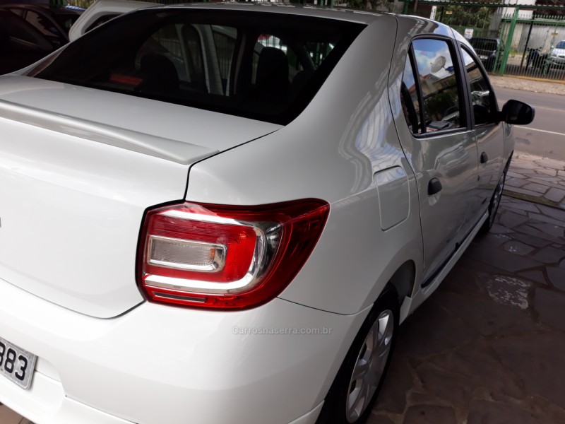 LOGAN 1.0 AUTHENTIQUE 12V FLEX 4P MANUAL - 2015 - CAXIAS DO SUL