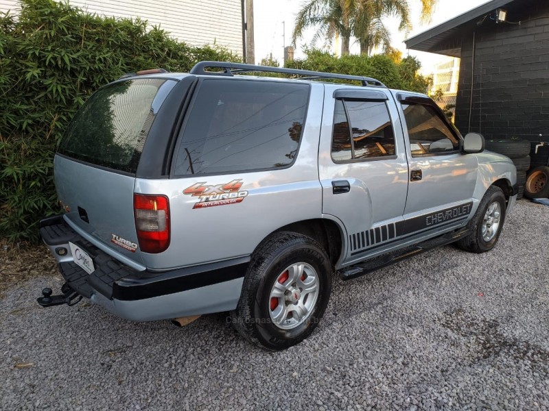 BLAZER 2.8 DLX 4X4 12V TURBO INTERCOOLER DIESEL 4P MANUAL  