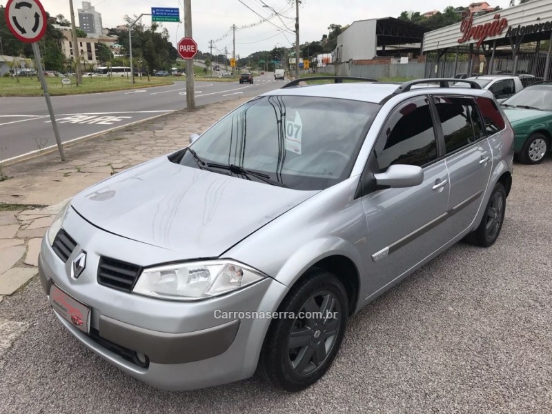 megane 2.0 dynamique grand tour 16v gasolina 4p automatico 2007 caxias do sul
