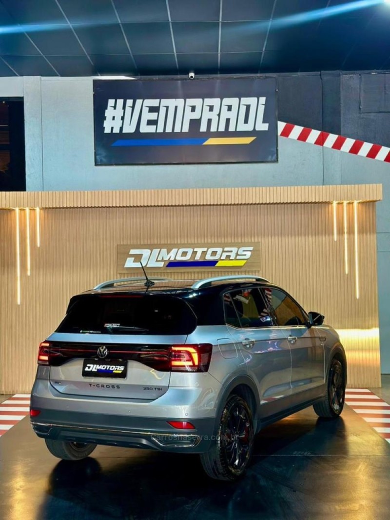 T-CROSS 1.0 COMFORTLINE TSI FLEX 4P AUTOMÁTICO - 2024 - LAJEADO