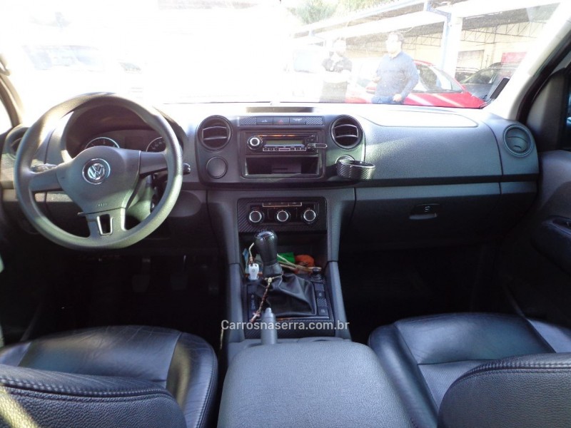 AMAROK 2.0 4X4 CD 16V TURBO INTERCOOLER DIESEL 4P MANUAL - 2011 - FARROUPILHA