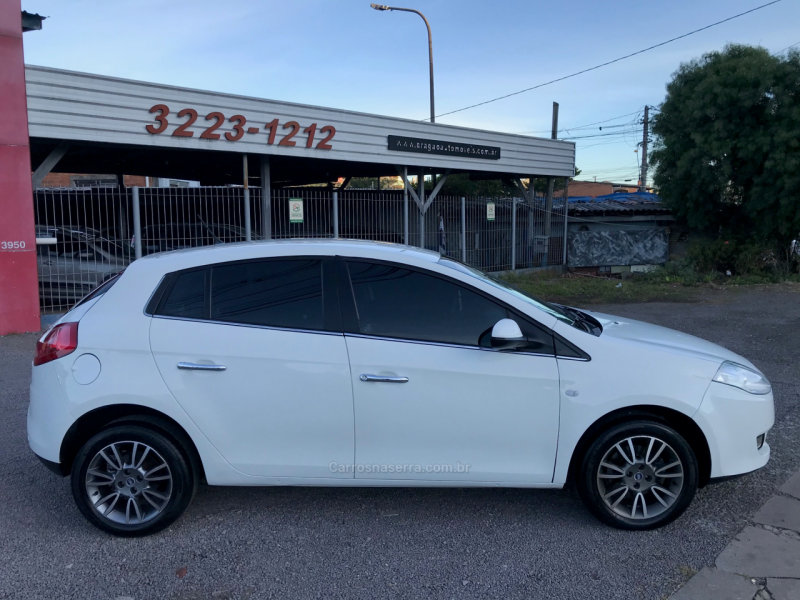 BRAVO 1.8 ESSENCE 16V FLEX 4P MANUAL - 2014 - CAXIAS DO SUL