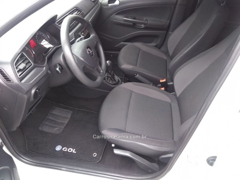 GOL 1.6 MI TRENDLINE 8V FLEX 4P MANUAL - 2017 - DOIS IRMãOS