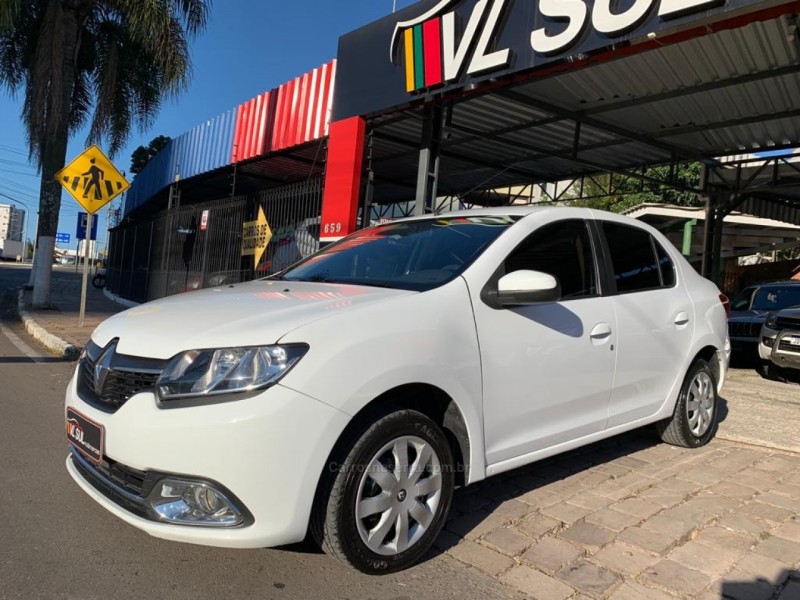 LOGAN 1.6 EXPRESSION 8V FLEX 4P MANUAL - 2014 - CAXIAS DO SUL