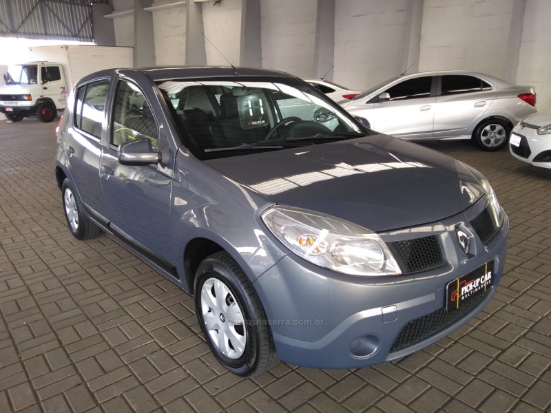 SANDERO 1.0 EXPRESSION 16V FLEX 4P MANUAL
