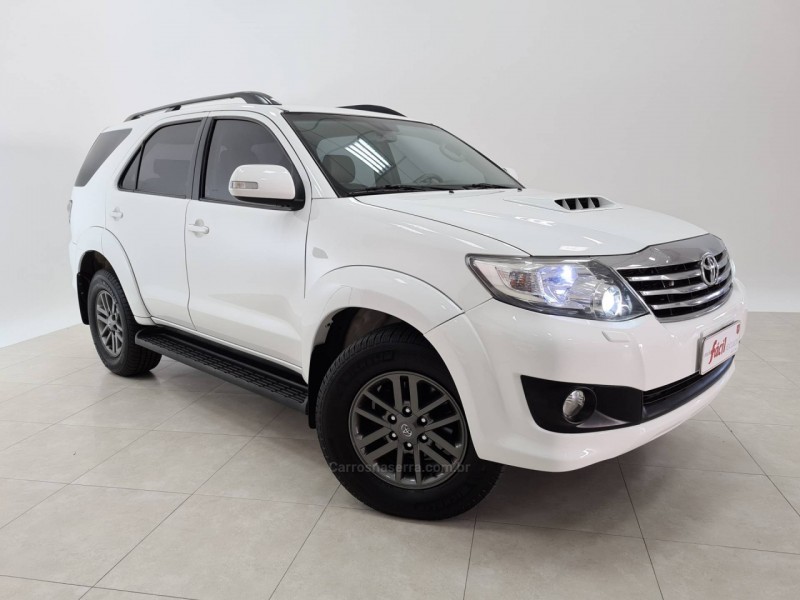hilux sw4 3.0 srv 4x4 16v turbo intercooler diesel 4p automatico 2013 santa cruz do sul