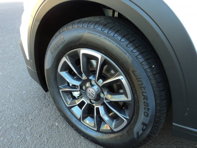 SAVEIRO 1.6 CROSS CD 16V FLEX 2P MANUAL - 2022 - CARLOS BARBOSA