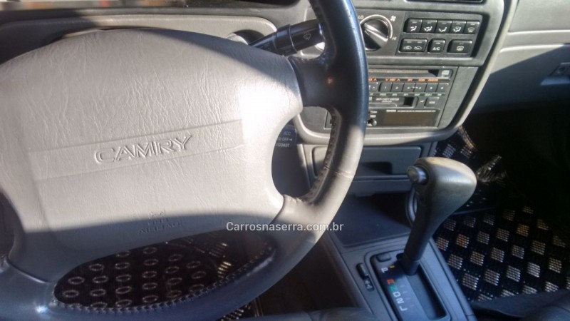 CAMRY 3.0 XLE V6 24V GASOLINA 4P AUTOMÁTICO - 1994 - BENTO GONçALVES