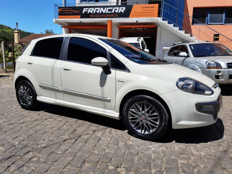 punto 1.8 sporting 16v flex 4p automatizado 2015 antonio prado