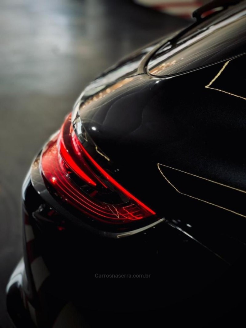 PANAMERA 2.9 V6 TURBO AWD 4 E-HÍBRIDO 4P AUTOMÁTICO - 2018 - LAJEADO