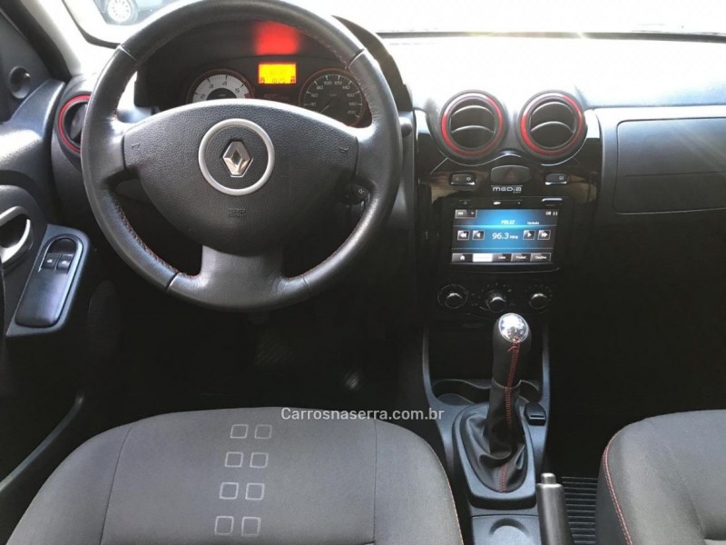 SANDERO 1.6 GT LINE LIMITED FLEX 4P MANUAL - 2014 - FELIZ
